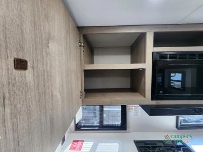 2027 Grand Design Imagine - Photo 31