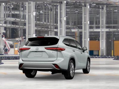 2026 Toyota Highlander Hybrid - Photo 11