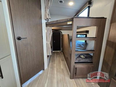 2026 Cougar Half-Ton 28BHS - Photo 17