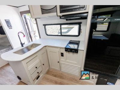 2025 Coachmen RV Northern Spirit SE - Photo 9