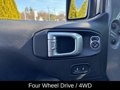 2021 Jeep Gladiator Mojave - Photo 16