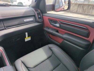 2026 Ram 1500 — photo 17 view