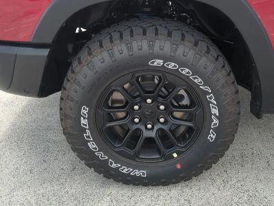 2026 Ram 1500 — photo 11 view