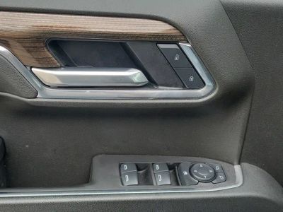 2025 Chevrolet Silverado 1500 — photo 14 view