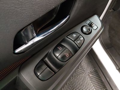 2024 Nissan Kicks - Photo 21