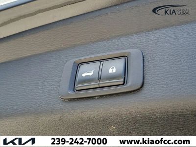 2024 Mitsubishi Outlander — photo 14 view