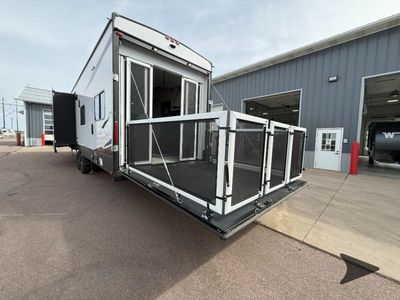 2025 Forest River RV Vengeance Rogue Armored - Photo 20