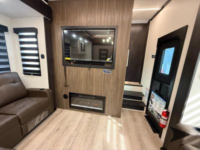 2025 Forest River RV Vengeance Rogue Armored - Photo 36
