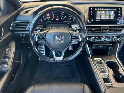 2019 Honda Accord - Photo 15