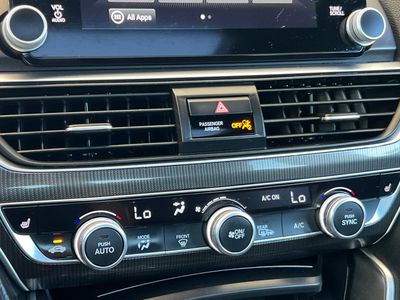 2019 Honda Accord - Photo 21