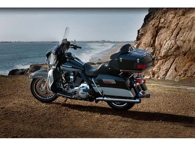 2012 Harley-Davidson Electra Glide Ultra Limited - Photo 2