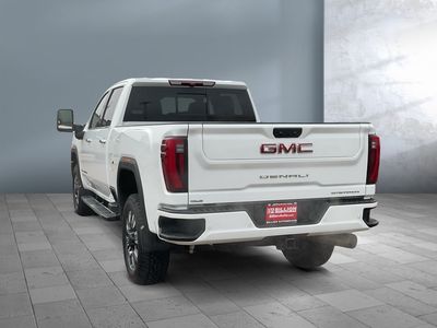 2024 GMC Sierra 3500HD - Photo 4
