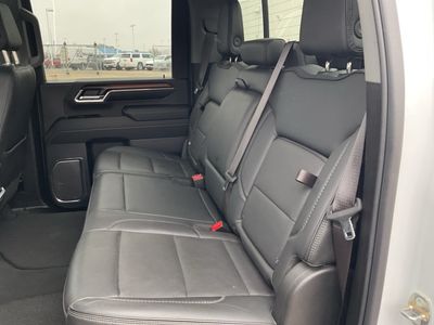2024 GMC Sierra 3500HD - Photo 14