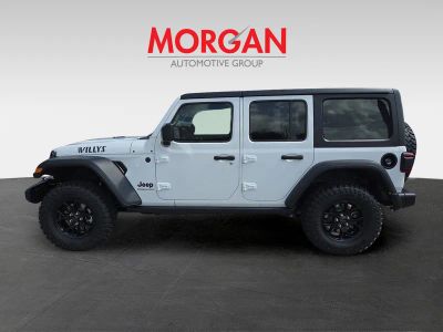 2026 Jeep Wrangler — photo 8 view