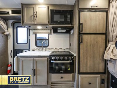 2020 Coachmen RV Prism - Photo 12
