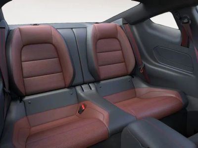 2025 Ford Mustang - Photo 22