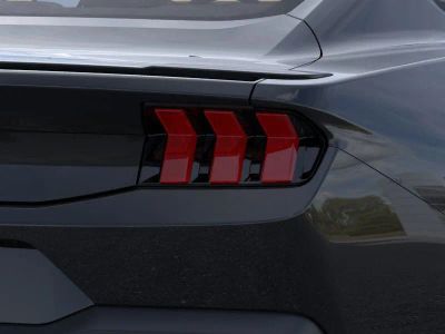 2025 Ford Mustang - Photo 38