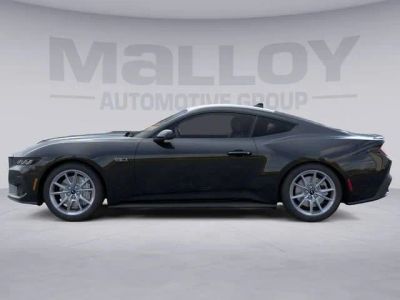 2025 Ford Mustang - Photo 13