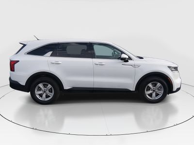2023 Kia Sorento - Photo 8
