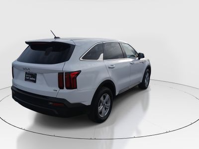 2023 Kia Sorento - Photo 7