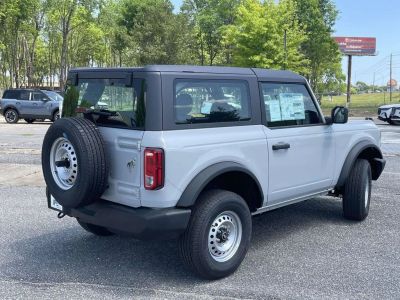 2026 Ford Bronco - Photo 3