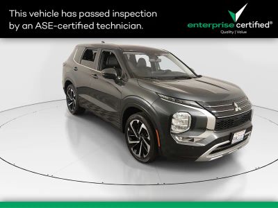 2024 Mitsubishi Outlander - Photo 1