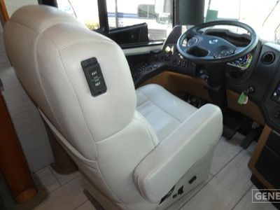 2021 Tiffin Allegro Bus - Photo 8