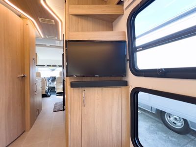 2025 Leisure Travel Vans WONDER - Photo 17