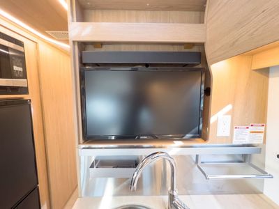 2025 Leisure Travel Vans WONDER - Photo 9