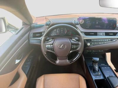 2021 Lexus ES — photo 17 view
