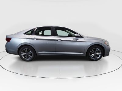2024 Volkswagen Jetta — photo 8 view