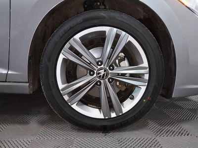 2024 Volkswagen Jetta — photo 10 view