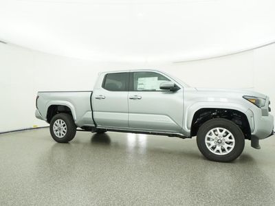 2026 Toyota Tacoma — photo 8 view