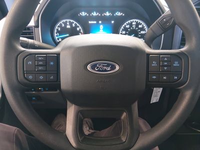 2023 Ford F-150 — photo 12 view