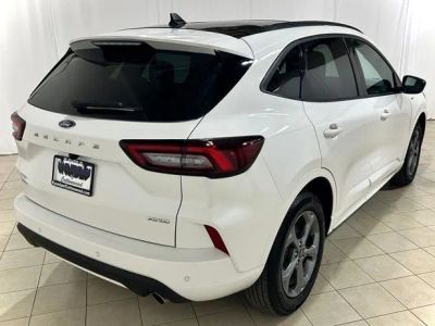 2023 Ford Escape — detail view