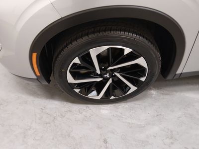 2024 Mitsubishi Outlander — photo 10 view