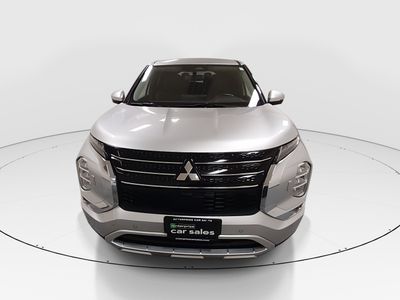 2024 Mitsubishi Outlander — side profile view