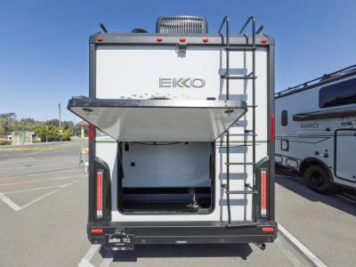 2025 Winnebago EKKO - Photo 28
