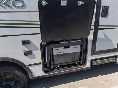 2025 Winnebago EKKO - Photo 19