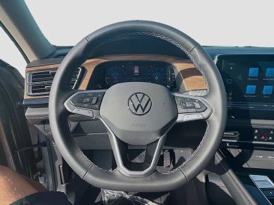 2026 Volkswagen Atlas — photo 10 view
