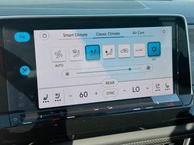 2026 Volkswagen Atlas — photo 14 view