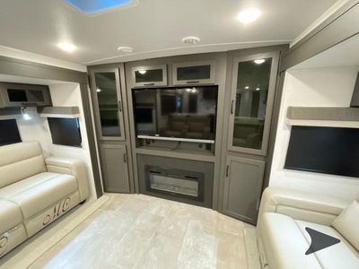 2026 Forest River RV Rockwood Ultra Lite - Photo 41