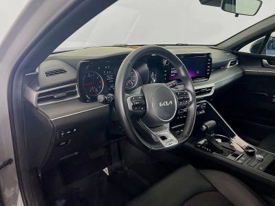 2023 Kia K5 — photo 9 view