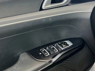 2023 Kia K5 — photo 15 view