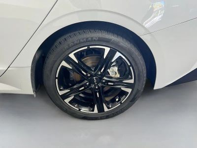 2023 Kia K5 — photo 23 view