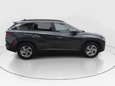2024 Hyundai Tucson — photo 8 view