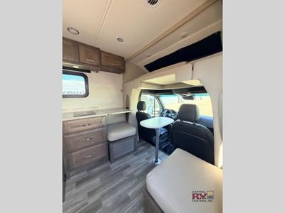 2024 Tiffin Motorhomes Wayfarer - Photo 15
