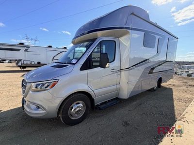 2024 Tiffin Motorhomes Wayfarer - Photo 2