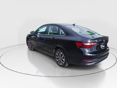 2024 Volkswagen Jetta - Photo 5