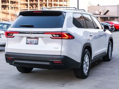 2024 Toyota Grand Highlander - Photo 3